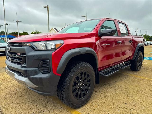 2023 Chevrolet Colorado 4WD Crew Cab Short Box Trail Boss