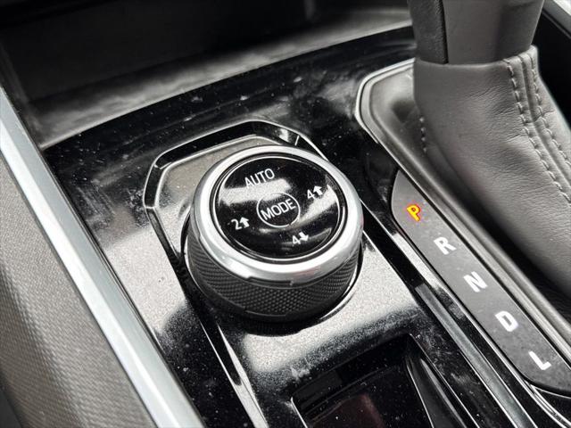 2023 Chevrolet Colorado 4WD Crew Cab Short Box Trail Boss