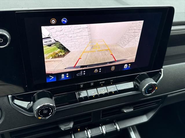 2023 Chevrolet Colorado 4WD Crew Cab Short Box Trail Boss