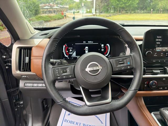 2024 Nissan Pathfinder Platinum 4WD