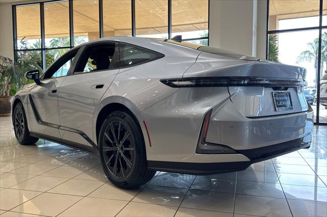 2026 Lexus ES 350 350