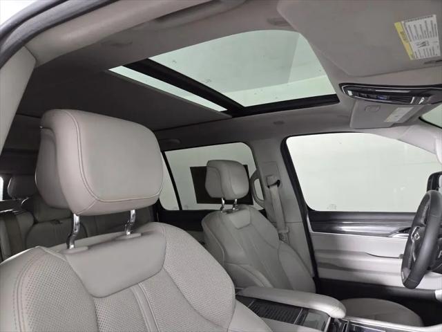 2022 Jeep Wagoneer Series II 4x2
