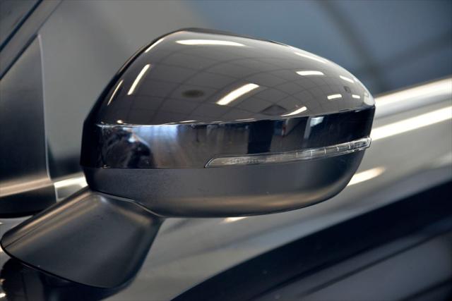 2025 Mitsubishi Outlander PHEV ES S-AWC