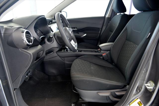 2023 Nissan Kicks SV Xtronic CVT