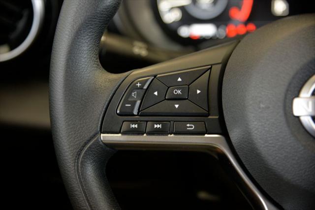 2023 Nissan Kicks SV Xtronic CVT
