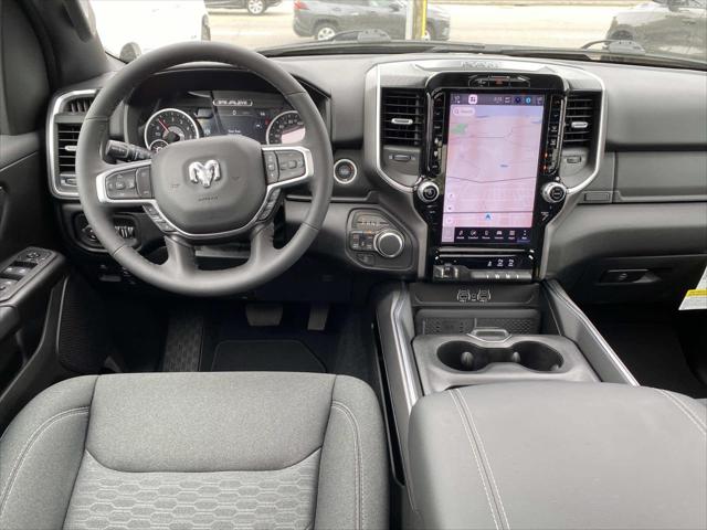 2026 Ram 1500 Big Horn Crew Cab 4x4 5'7" Box
