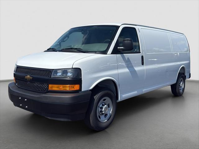 2026 Chevrolet Express Cargo Van 2500 Extended Wheelbase, WT, RWD for sale in Smithville, MO