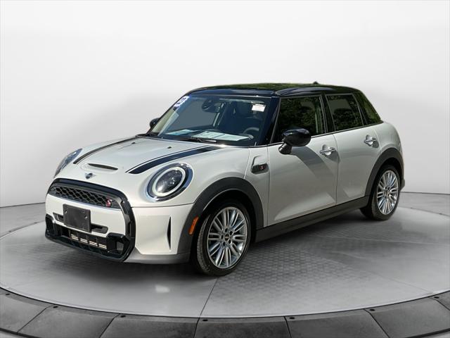 2023 MINI Hardtop Cooper S