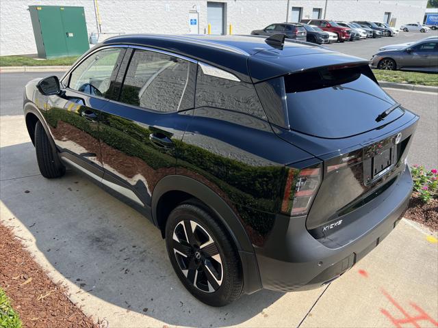 2025 Nissan Kicks SR FWD