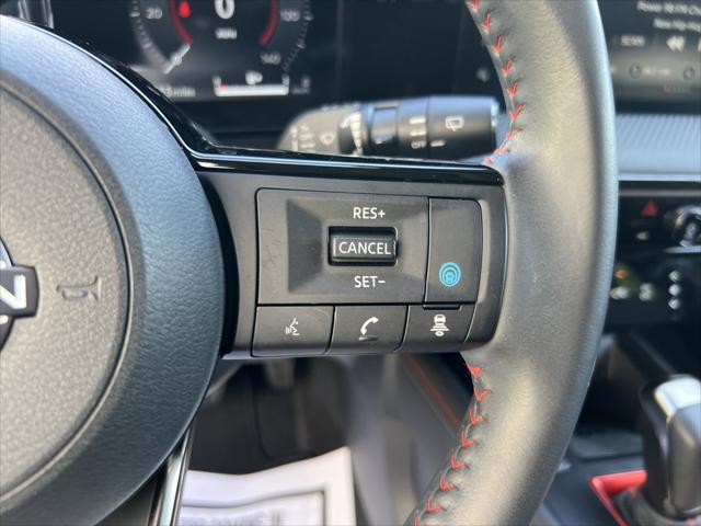 2025 Nissan Kicks SR FWD