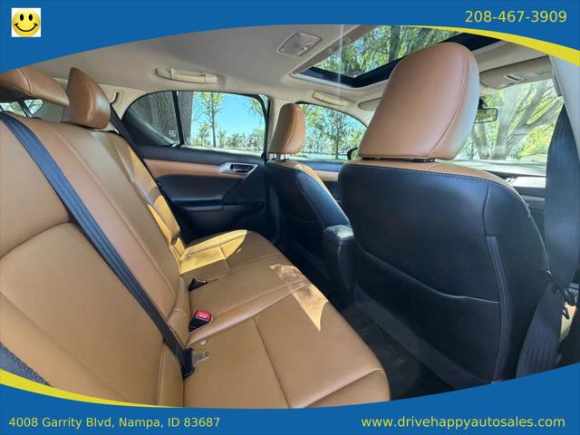 2015 Lexus CT 200h CT 200h Hatchback 4D