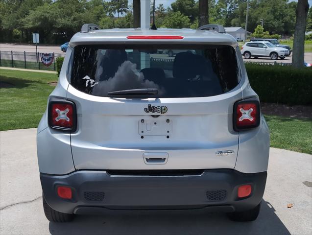 2018 Jeep Renegade Latitude FWD