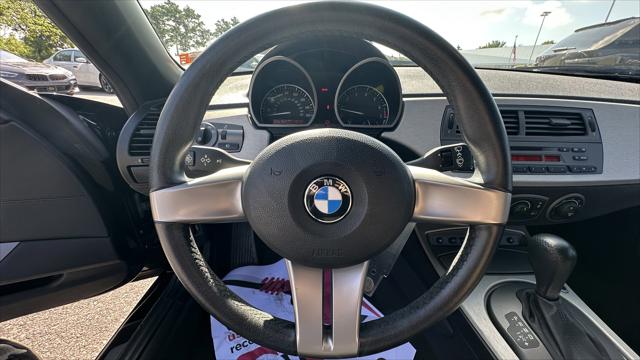 2003 BMW Z4 2.5i