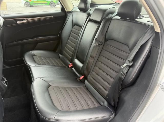 2017 Ford Fusion SE