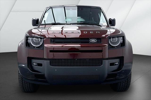 2026 Land Rover Defender 90 X-Dynamic SE
