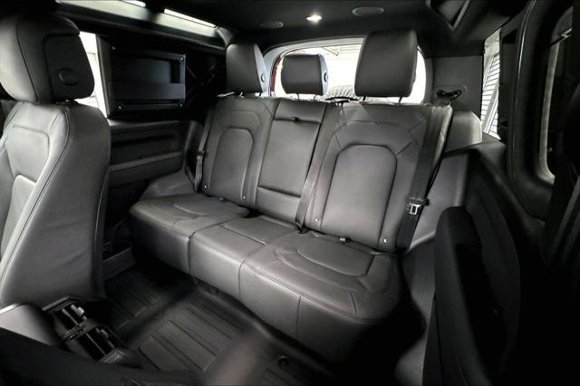 2026 Land Rover Defender 90 X-Dynamic SE
