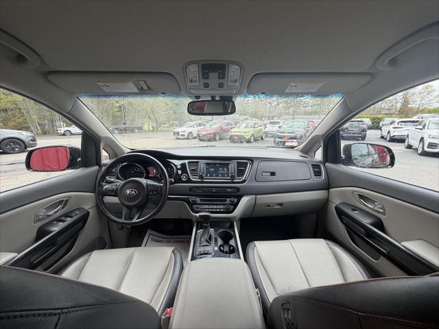 2017 Kia Sedona EX