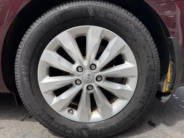 2017 Kia Sedona EX