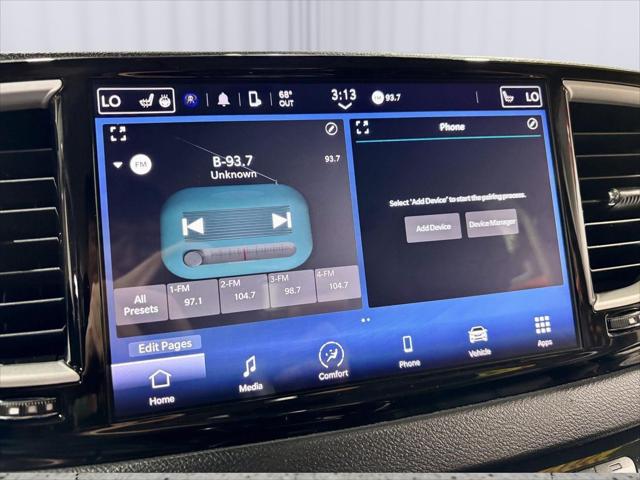 2023 Chrysler Pacifica Touring L