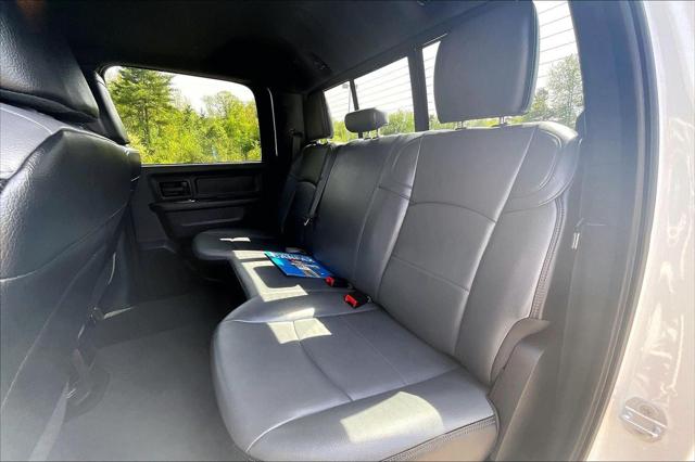 2025 Ram 2500 Tradesman Crew Cab 4x4 6'4" Box