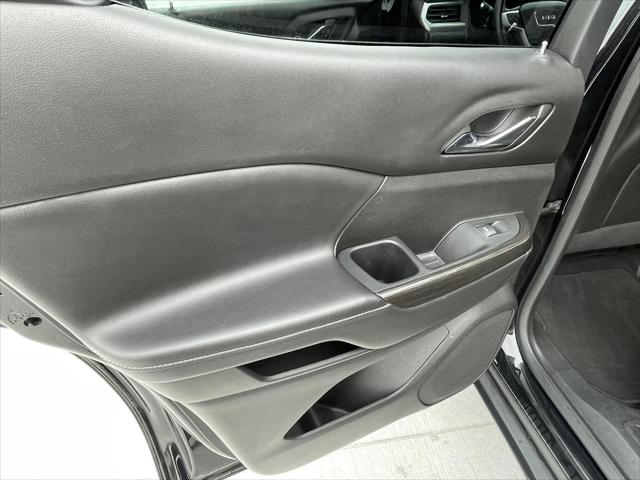 2023 GMC Acadia FWD SLT