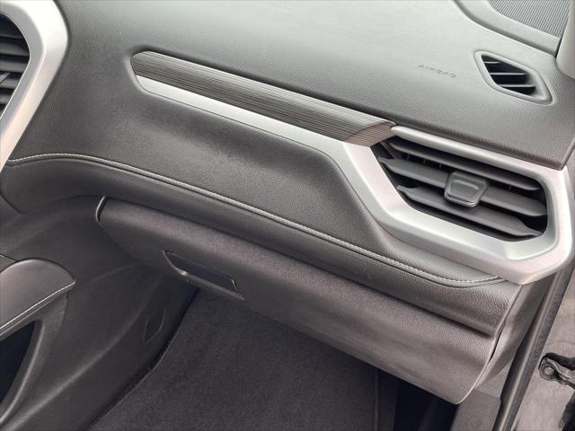 2023 GMC Acadia FWD SLT