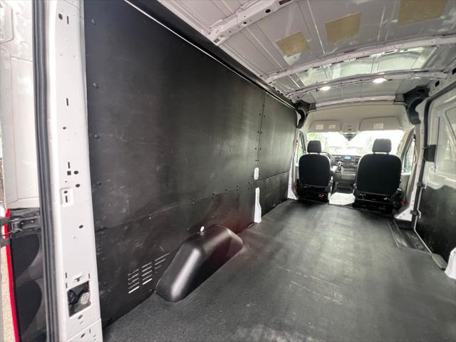 2024 Ford Transit Cargo Van Base