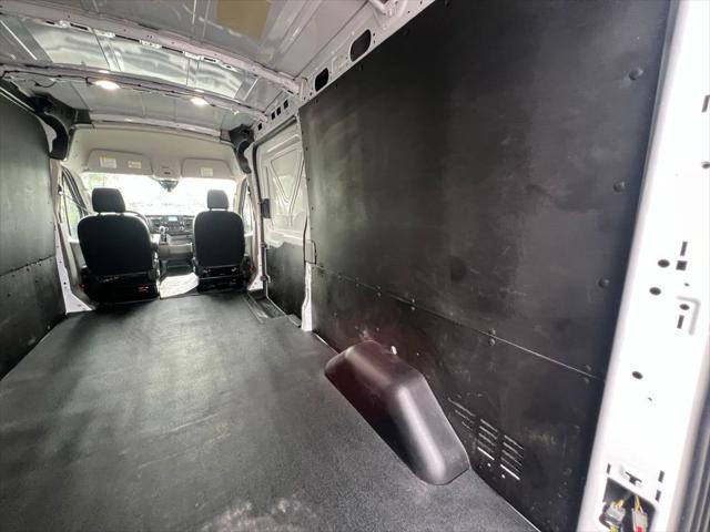2024 Ford Transit Cargo Van Base