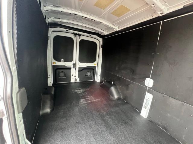 2024 Ford Transit Cargo Van Base
