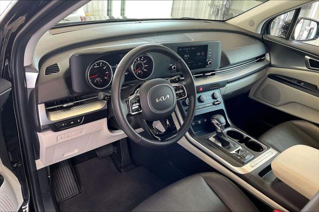 2024 Kia Carnival MPV LX Seat Package