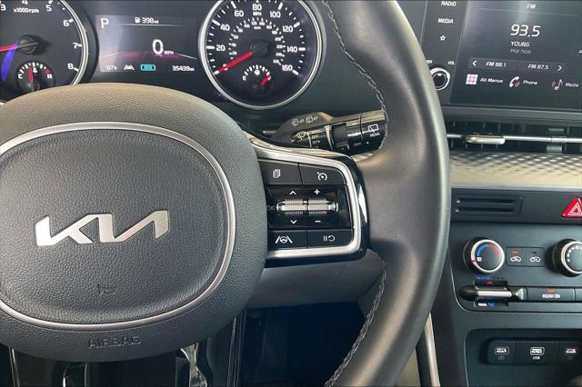 2024 Kia Carnival MPV LX Seat Package
