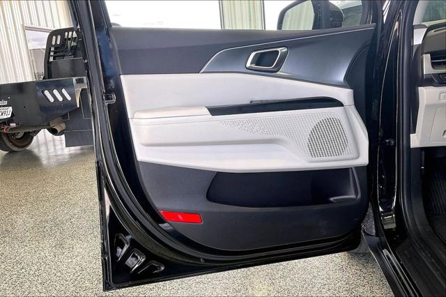 2024 Kia Carnival MPV LX Seat Package