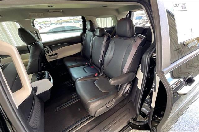 2024 Kia Carnival MPV LX Seat Package