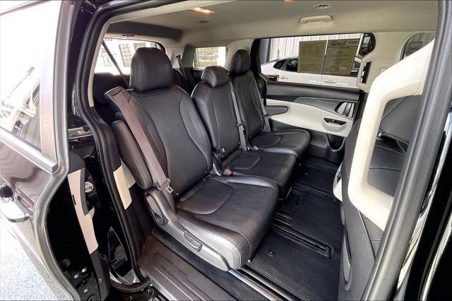 2024 Kia Carnival MPV LX Seat Package