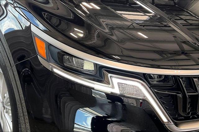 2024 Kia Carnival MPV LX Seat Package