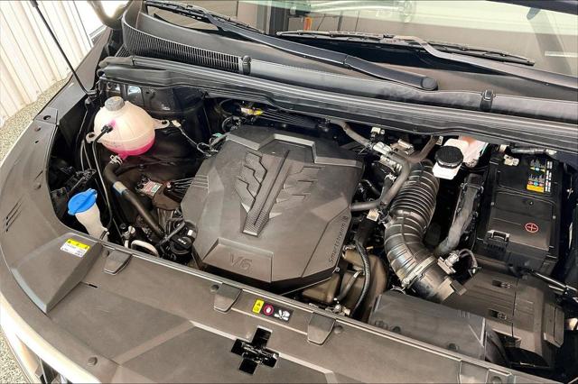 2024 Kia Carnival MPV LX Seat Package