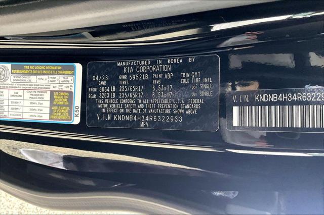 2024 Kia Carnival MPV LX Seat Package