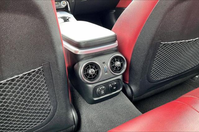 2022 Kia Stinger GT1