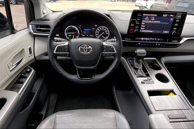 2021 Toyota Sienna Limited