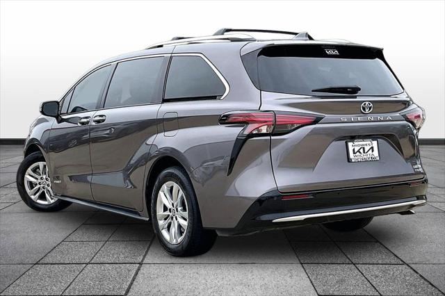 2021 Toyota Sienna Limited