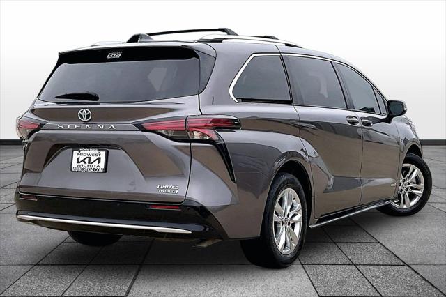 2021 Toyota Sienna Limited