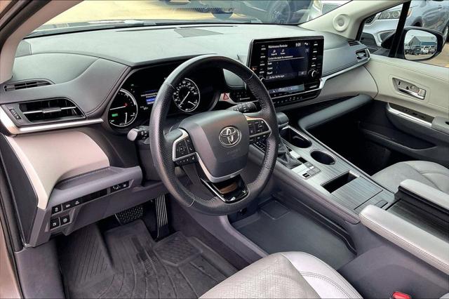 2021 Toyota Sienna Limited