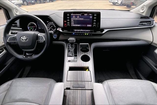 2021 Toyota Sienna Limited