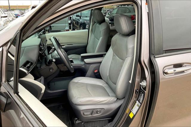 2021 Toyota Sienna Limited
