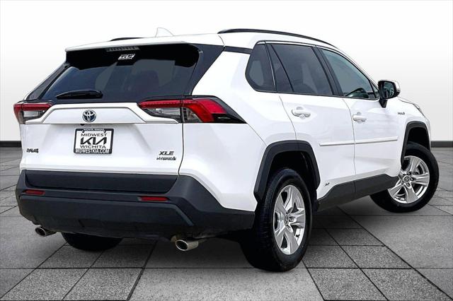 2021 Toyota RAV4 Hybrid XLE