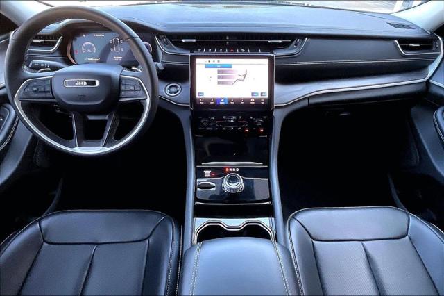 2023 Jeep Grand Cherokee L Limited 4x4