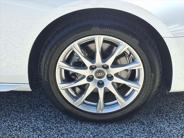 2023 Audi A4 Premium 40 TFSI quattro S tronic