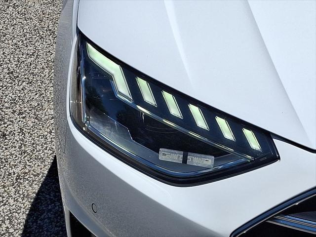 2023 Audi A4 Premium 40 TFSI quattro S tronic