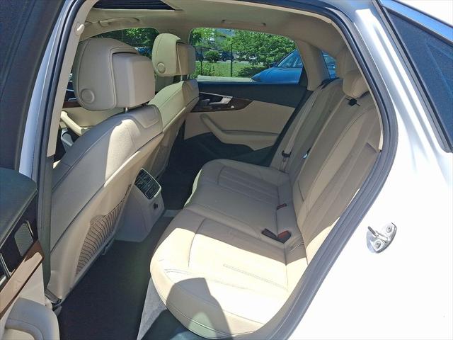 2023 Audi A4 Premium 40 TFSI quattro S tronic