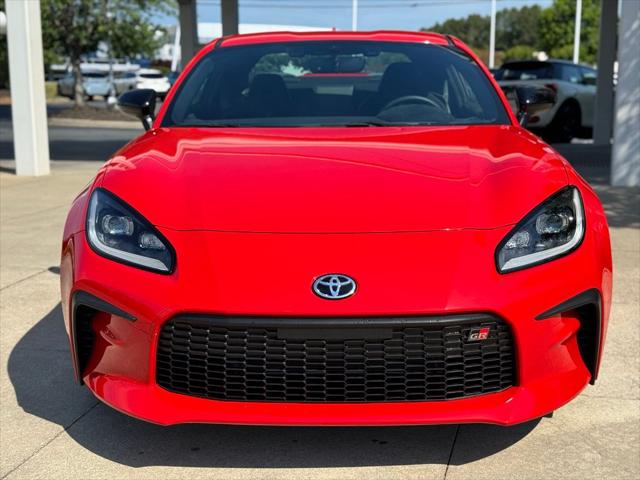 2024 Toyota GR86 Premium